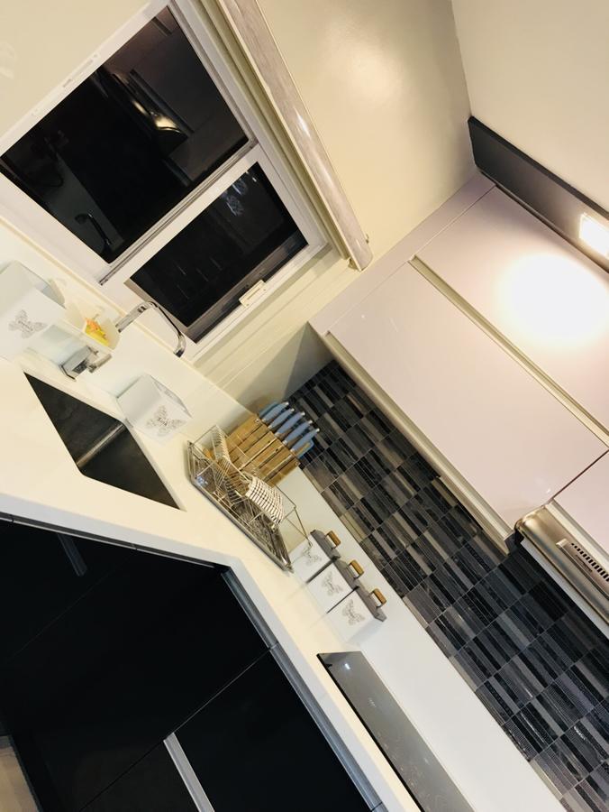 Hillary Timog Park Homes アンヘレス エクステリア 写真